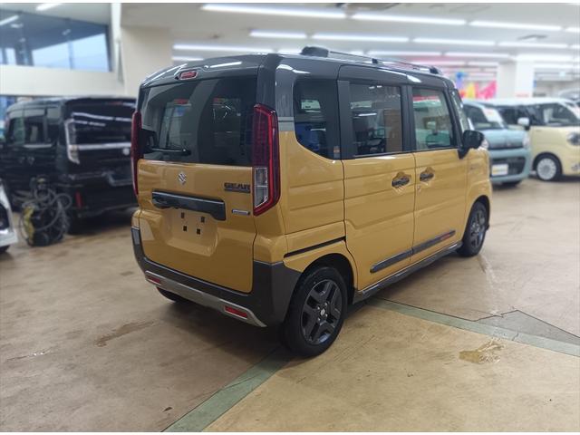 スペーシアギア ハイブリッドＸＺ　ターボ　全方位モニター付メモリーナビＴＶ　スズキコネクト　後期型　４ＷＤ　ターボ　衝突軽減ブレーキ　ＬＥＤ　オートマチックハイビーム　両側パワースライドドア　アイドリングストップ　クリアランスソナー（6枚目）