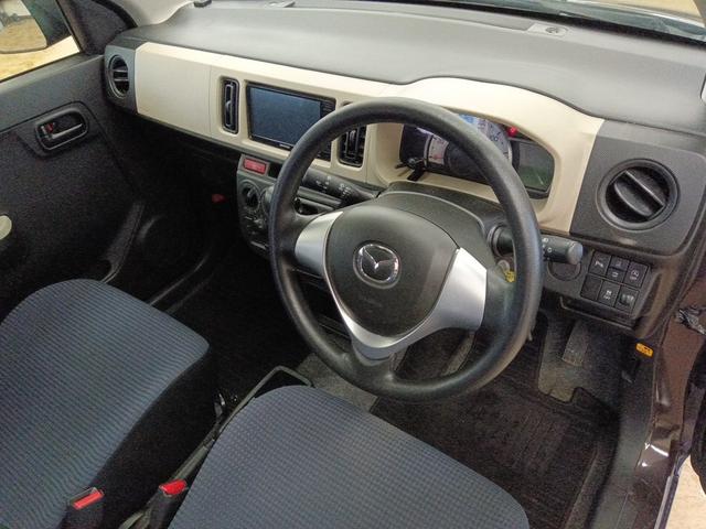 �����P�Q���������ʒ����j�g������΂ߌ������A�y�����ԃ}���̑傫�ȊŔ��ڈ�I