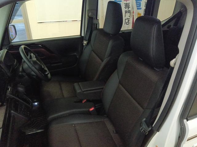 スペーシアカスタム ハイブリッドＸＳターボ　全方位モニター付社外９インチナビＴＶ　スズキコネクト　　衝突軽減ブレーキ　Ｂｌｕｅｔｏｏｔｈ　全方位カメラ・バックカメラ　両側パワースライドドア　ＥＴＣ　シートヒーター　４ＷＤ（12枚目）