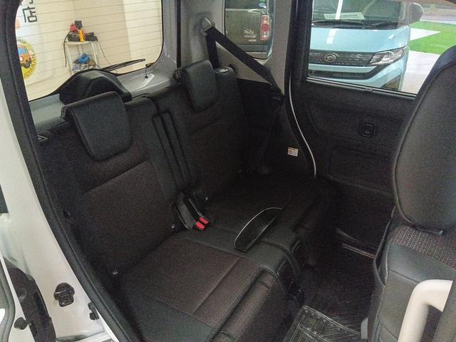 スペーシアカスタム ハイブリッドＸＳターボ　全方位モニター付社外９インチナビＴＶ　スズキコネクト　　衝突軽減ブレーキ　Ｂｌｕｅｔｏｏｔｈ　全方位カメラ・バックカメラ　両側パワースライドドア　ＥＴＣ　シートヒーター　４ＷＤ（16枚目）