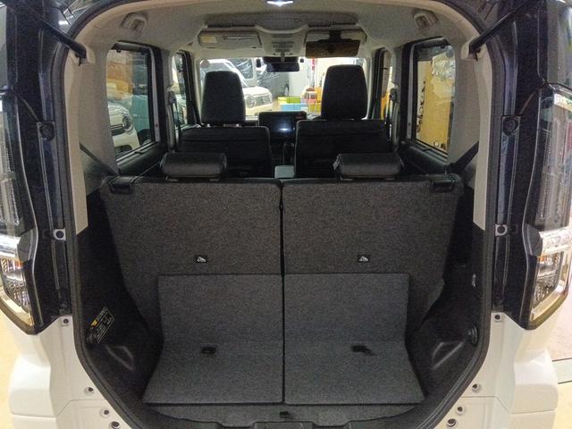 スペーシアカスタム ハイブリッドＸＳターボ　全方位モニター付社外９インチナビＴＶ　スズキコネクト　　衝突軽減ブレーキ　Ｂｌｕｅｔｏｏｔｈ　全方位カメラ・バックカメラ　両側パワースライドドア　ＥＴＣ　シートヒーター　４ＷＤ（17枚目）