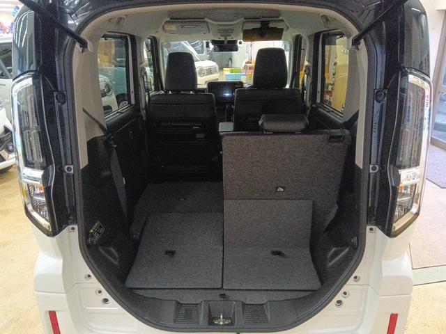 スペーシアカスタム ハイブリッドＸＳターボ　全方位モニター付社外９インチナビＴＶ　スズキコネクト　　衝突軽減ブレーキ　Ｂｌｕｅｔｏｏｔｈ　全方位カメラ・バックカメラ　両側パワースライドドア　ＥＴＣ　シートヒーター　４ＷＤ（18枚目）