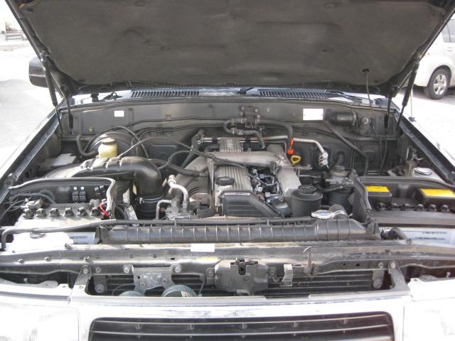 トヨタ ランドクルーザー８０ その他 ｖｘリミテッド ２インチリフトアップ センターデフロック ヒッチメンバー 社外１８メッキアルミ付マッドタイヤ積込 社外エンジンスターター サンルーフ 皮調シートカバー ｅｃｔ ｅｔｃ バックモニター スペア キーの中古車在庫詳細