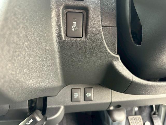 ハイエースバン DターボスーパーGLダークプライムS 4WD 寒冷地仕様 寒冷地仕様 純正マット バイザー エンスタ デジタルインナーミラー 両側パワースライド ステアスイッチ 100V電源 リヤヒーター(33枚目)