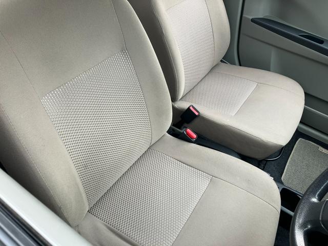ミライース Xf 4WD ETC キーレスエントリー アイドリングストップ 電動格納ミラー CVT 盗難防止システム ABS CD ミュージックプレイヤー接続可 アルミホイール 衝突安全ボディ エアコン(10枚目)