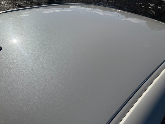 クラウンハイブリッド Ｓ　Ｃパッケージ　Ｆｏｕｒ　４ＷＤ　ドライブレコーダー　クリアランスソナー　レーンアシスト　オートクルーズコントロール　パークアシスト　衝突被害軽減システム　バックカメラ　ナビ　ＴＶ　アルミホイール　オートマチックハイビーム（33枚目）