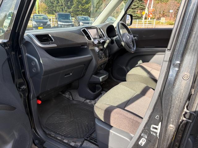 ソリオ X 4WD バックカメラ TV 両側スライド・片側電動 アルミホイール スマートキー 電動格納ミラー シートヒーター CVT 盗難防止システム 衝突安全ボディ ABS エアコン パワーステアリング(23枚目)