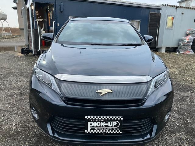 ハリアー エレガンス　４ＷＤ　ＥＴＣ　パワーシート　アルミホイール　スマートキー　アイドリングストップ　電動格納ミラー　ＣＶＴ　盗難防止システム　衝突安全ボディ　ＡＢＳ　ＥＳＣ　エアコン　パワーステアリング（12枚目）