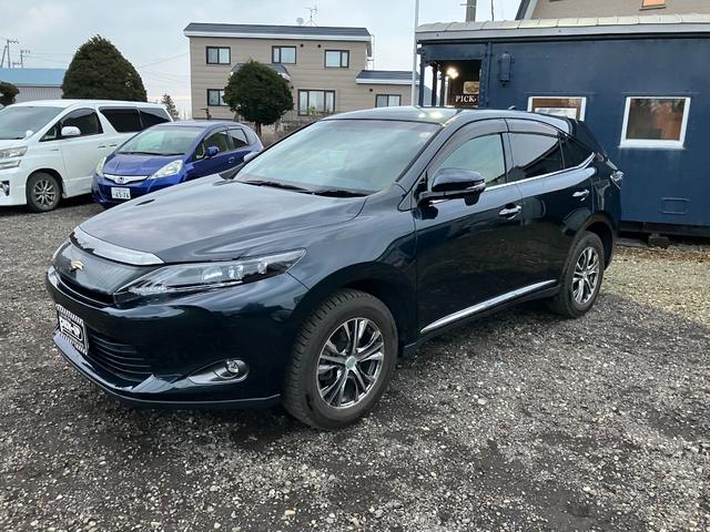 ハリアー エレガンス　４ＷＤ　ＥＴＣ　パワーシート　アルミホイール　スマートキー　アイドリングストップ　電動格納ミラー　ＣＶＴ　盗難防止システム　衝突安全ボディ　ＡＢＳ　ＥＳＣ　エアコン　パワーステアリング（13枚目）