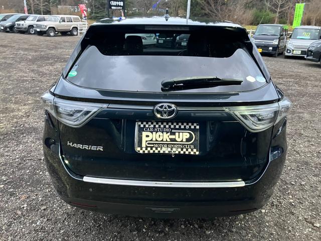 ハリアー エレガンス　４ＷＤ　ＥＴＣ　パワーシート　アルミホイール　スマートキー　アイドリングストップ　電動格納ミラー　ＣＶＴ　盗難防止システム　衝突安全ボディ　ＡＢＳ　ＥＳＣ　エアコン　パワーステアリング（15枚目）