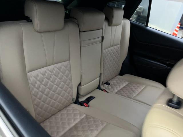 ハリアー エレガンス　４ＷＤ　ＥＴＣ　パワーシート　アルミホイール　スマートキー　アイドリングストップ　電動格納ミラー　ＣＶＴ　盗難防止システム　衝突安全ボディ　ＡＢＳ　ＥＳＣ　エアコン　パワーステアリング（25枚目）