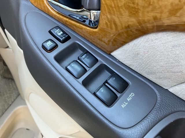 アルファードＧ ＡＸ　Ｌエディション　４ＷＤ　後期型　本州車　夏冬純正アルミ　社外ナビ　ＴＶ　Ｂカメラ、Ｂｌｕｅｔｏｏｔｈ　ＥＴＣ　ＨＩＤ　フォグ　パワースライド　前後障害物センサー　禁煙車　タイミングチェーン（53枚目）
