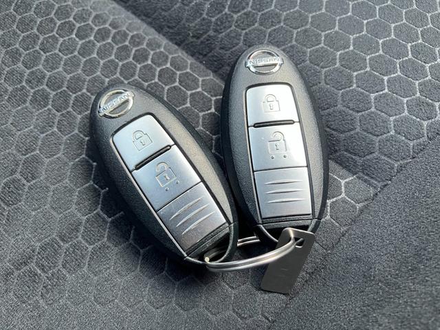 ジューク １６ＧＴ　ＦＯＵＲ　タイプＶ　４ＷＤ　ワンオーナー　夏純正ＡＷ　スタッドレス社外ＡＷ　切り替４ＷＤ　横滑り防止　ＭＴモード　ターボ　純正ナビ　ＴＶ　Ｂカメラ　Ｂｌｕｅｔｏｏｔｈ　インテリキー　Ｐスタート　ＥＴＣ　ＨＩＤ　禁煙車（52枚目）