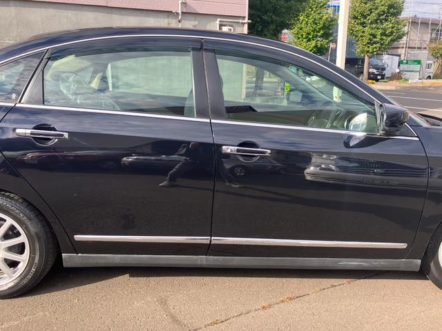 NISSAN BLUEBIRD SYLPHY 15M FOUR