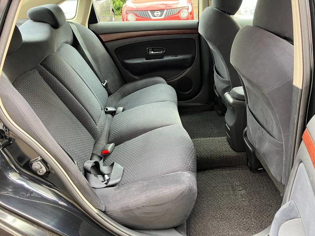 NISSAN BLUEBIRD SYLPHY 15M FOUR