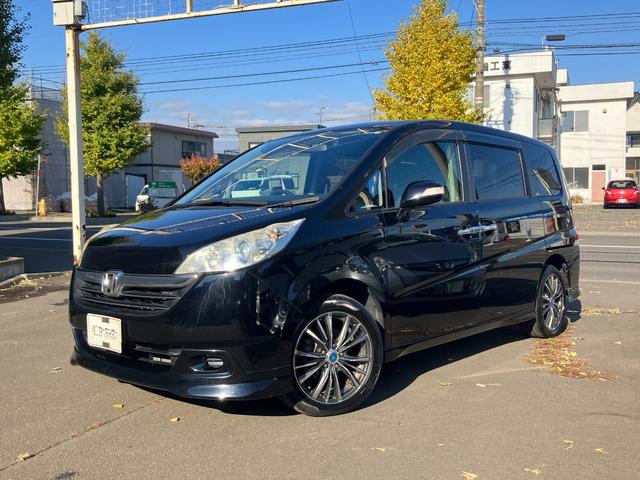 ステップワゴン G HDDナビスタイルエディション 4WD 夏社外17AW装着 スタッドレスアルミ積込 両側パワースライド HDDナビ TV Bカメラ Rダウンモニター エンスタ ETC HID ドラレコ ウッドコンビハン 禁煙車 タイミングチェーン(2枚目)