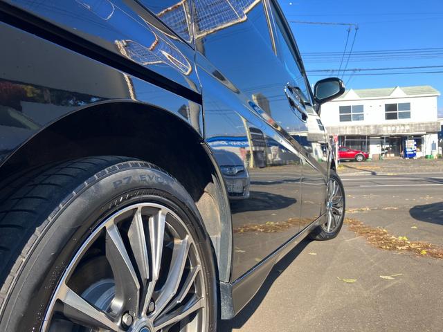 ステップワゴン G HDDナビスタイルエディション 4WD 夏社外17AW装着 スタッドレスアルミ積込 両側パワースライド HDDナビ TV Bカメラ Rダウンモニター エンスタ ETC HID ドラレコ ウッドコンビハン 禁煙車 タイミングチェーン(9枚目)