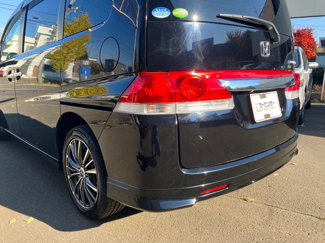 ステップワゴン G HDDナビスタイルエディション 4WD 夏社外17AW装着 スタッドレスアルミ積込 両側パワースライド HDDナビ TV Bカメラ Rダウンモニター エンスタ ETC HID ドラレコ ウッドコンビハン 禁煙車 タイミングチェーン(17枚目)