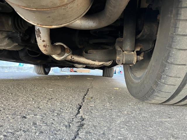 ステップワゴン G HDDナビスタイルエディション 4WD 夏社外17AW装着 スタッドレスアルミ積込 両側パワースライド HDDナビ TV Bカメラ Rダウンモニター エンスタ ETC HID ドラレコ ウッドコンビハン 禁煙車 タイミングチェーン(32枚目)