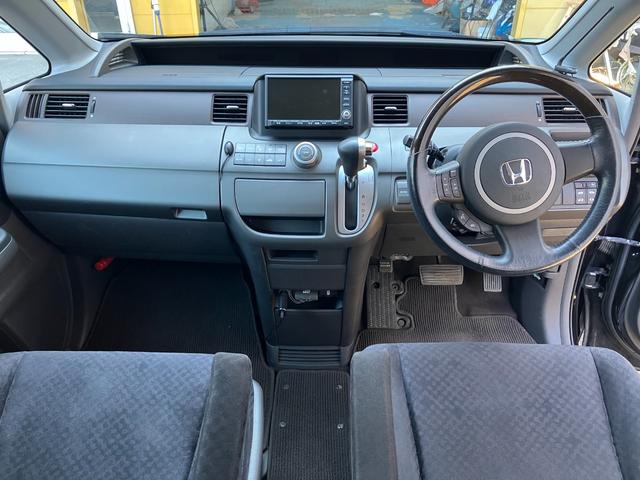 ステップワゴン G HDDナビスタイルエディション 4WD 夏社外17AW装着 スタッドレスアルミ積込 両側パワースライド HDDナビ TV Bカメラ Rダウンモニター エンスタ ETC HID ドラレコ ウッドコンビハン 禁煙車 タイミングチェーン(35枚目)