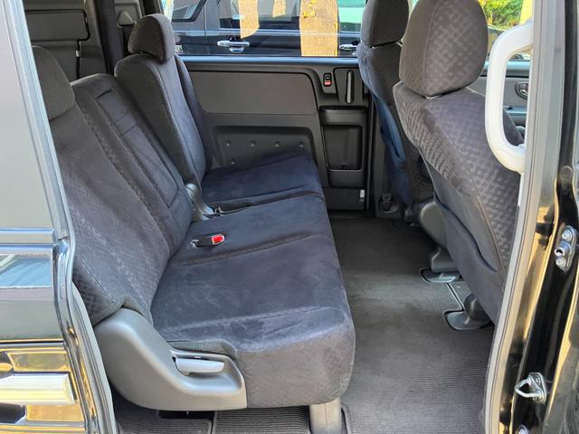 ステップワゴン G HDDナビスタイルエディション 4WD 夏社外17AW装着 スタッドレスアルミ積込 両側パワースライド HDDナビ TV Bカメラ Rダウンモニター エンスタ ETC HID ドラレコ ウッドコンビハン 禁煙車 タイミングチェーン(37枚目)