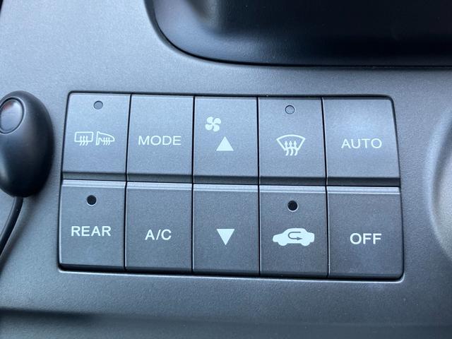 ステップワゴン G HDDナビスタイルエディション 4WD 夏社外17AW装着 スタッドレスアルミ積込 両側パワースライド HDDナビ TV Bカメラ Rダウンモニター エンスタ ETC HID ドラレコ ウッドコンビハン 禁煙車 タイミングチェーン(50枚目)