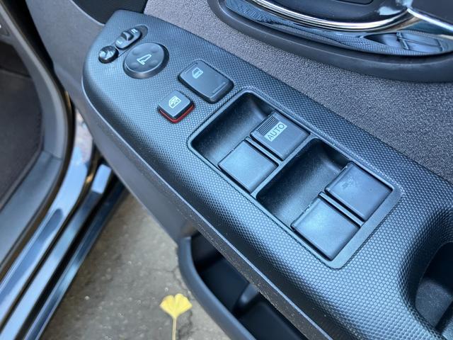 ステップワゴン G HDDナビスタイルエディション 4WD 夏社外17AW装着 スタッドレスアルミ積込 両側パワースライド HDDナビ TV Bカメラ Rダウンモニター エンスタ ETC HID ドラレコ ウッドコンビハン 禁煙車 タイミングチェーン(52枚目)