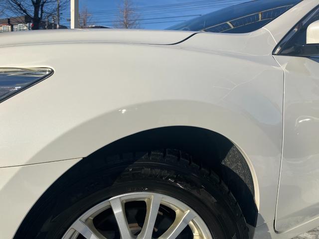 �ă^�C���A�X�^�b�h���X�^�C�����ɏ����A���~�t���ł��B�u���[�h���ē~�������܂��B