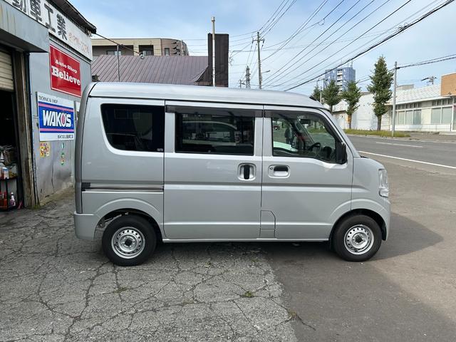 日産 ＮＶ１００クリッパーバン