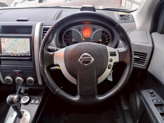 エクストレイル 20X クルーズコントロール シートヒーター バックカメラ 地デジ対応純正ナビ ダウンヒルアシストコントール(10枚目)