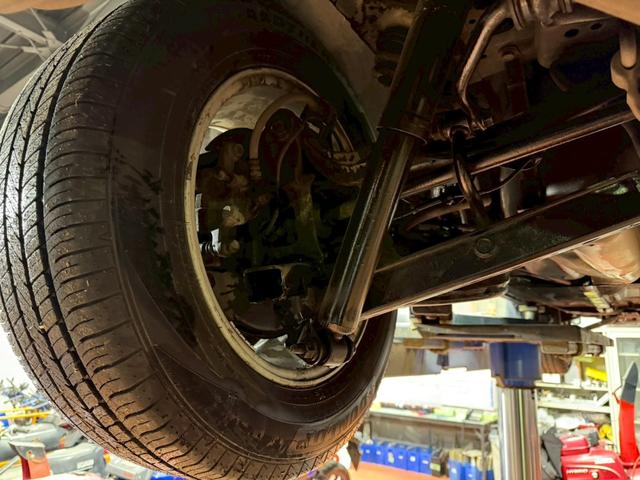 エクストレイル 20X クルーズコントロール シートヒーター バックカメラ 地デジ対応純正ナビ ダウンヒルアシストコントール(27枚目)