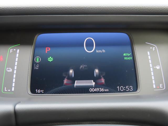 フィット ｅ：ＨＥＶホーム　当社試乗車　純正ナビ　夏冬タイヤ付　３カメラドラレコ　ＴＶフル　リアカメラ　ＥＴＣ（13枚目）