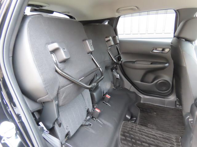 フィット ｅ：ＨＥＶホーム　当社試乗車　純正ナビ　夏冬タイヤ付　３カメラドラレコ　ＴＶフル　リアカメラ　ＥＴＣ（20枚目）