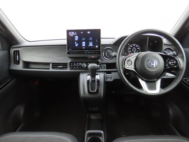 Ｎ－ＯＮＥ プレミアムツアラー　当社試乗車　純正９インチナビ　夏冬タイヤ付　純正前後ドラレコ　ＴＶフル　リアカメラ　ＥＴＣ（11枚目）