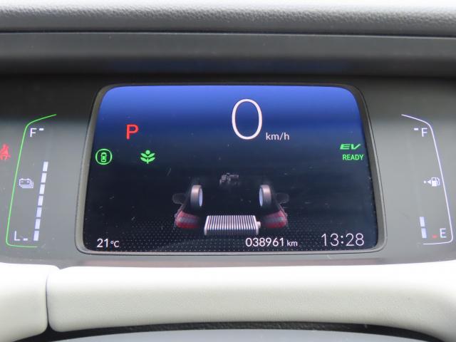 フィット ｅ：ＨＥＶホーム　車検整備付　純正９インチナビ　ナビ連動前後ドラレコ　ＴＶフル　リアカメラ　ＥＴＣ（13枚目）
