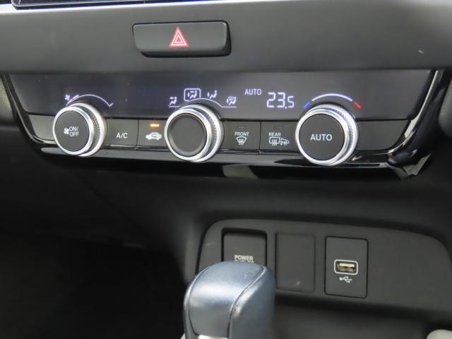 フィット ｅ：ＨＥＶホーム　車検整備付　純正９インチナビ　ナビ連動前後ドラレコ　ＴＶフル　リアカメラ　ＥＴＣ（14枚目）