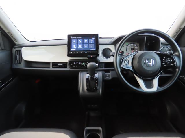 Ｎ－ＯＮＥ オリジナル　当社試乗車　純正８インチナビ　夏冬タイヤ付　ドラレコ　ＴＶフル　リアカメラ　ＥＴＣ　４ＷＤ　シートヒーター　オートクルーズコントロール　アイドリングストップ　ＵＳＢ入力端子　衝突防止システム　エアコン（11枚目）