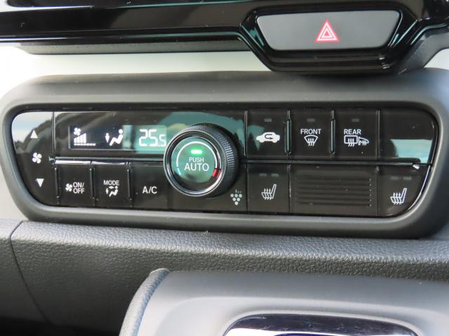 Ｎ－ＯＮＥ オリジナル　当社試乗車　純正８インチナビ　夏冬タイヤ付　ドラレコ　ＴＶフル　リアカメラ　ＥＴＣ　４ＷＤ　シートヒーター　オートクルーズコントロール　アイドリングストップ　ＵＳＢ入力端子　衝突防止システム　エアコン（14枚目）