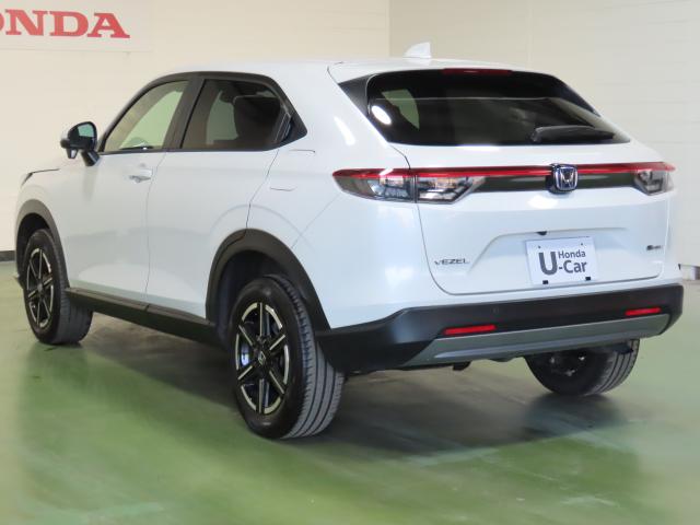 ヴェゼル e:HEVX 車検整備付 TVフル リアカメラ ETC 4WD メモリーナビ アルミホイール シートヒーター オートクルーズコントロール アイドリングストップ 衝突防止システム LEDヘッドランプ 横滑り防止装置(6枚目)