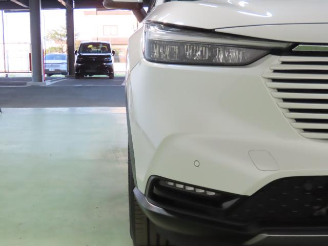 ヴェゼル e:HEVX 車検整備付 TVフル リアカメラ ETC 4WD メモリーナビ アルミホイール シートヒーター オートクルーズコントロール アイドリングストップ 衝突防止システム LEDヘッドランプ 横滑り防止装置(8枚目)