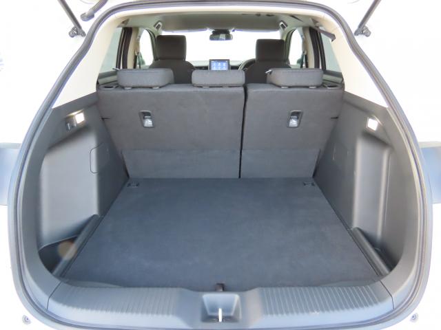 ヴェゼル e:HEVX 車検整備付 TVフル リアカメラ ETC 4WD メモリーナビ アルミホイール シートヒーター オートクルーズコントロール アイドリングストップ 衝突防止システム LEDヘッドランプ 横滑り防止装置(20枚目)