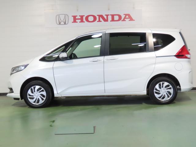 フリード+ G・ホンダセンシング 車検整備付 純正ナビ 夏冬タイヤ付 TVフル リアカメラ ETC 4WD 両側電動スライドドア シートヒーター オートクルーズコントロール DVD再生 アイドリングストップ USB入力端子 エアバッグ(4枚目)
