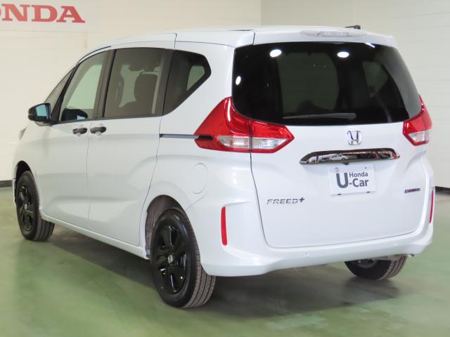 フリード+ハイブリッド ハイブリッドGブラックスタイル 当社使用レンタカー 純正9インチナビ 夏冬タイヤ付 ドラレコ TVフル リアカメラ ETC(7枚目)