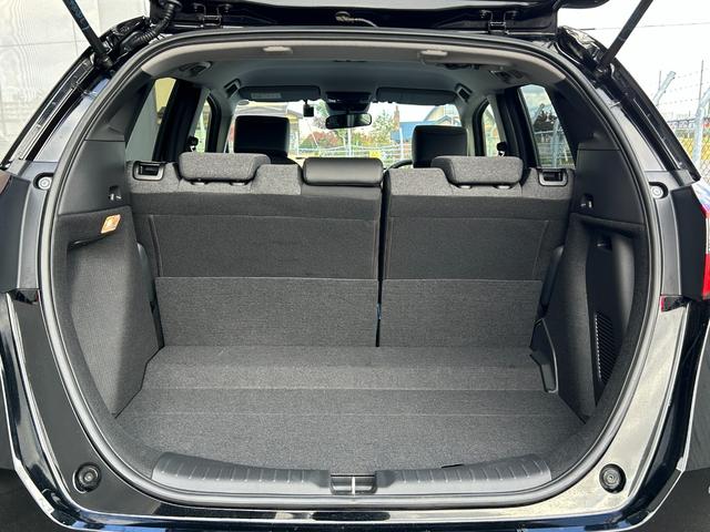 フィット e:HEVホーム 当社試乗車 純正9インチナビ 夏冬タイヤ付 ドラレコ TVフル リアカメラ ETC(21枚目)