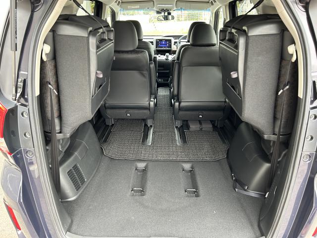 フリードハイブリッド ハイブリッド・クロスターブラックスタイル 当社使用レンタカー 純正9インチナビ 夏冬タイヤ付 ドラレコ TVフル リアカメラ ETC(22枚目)