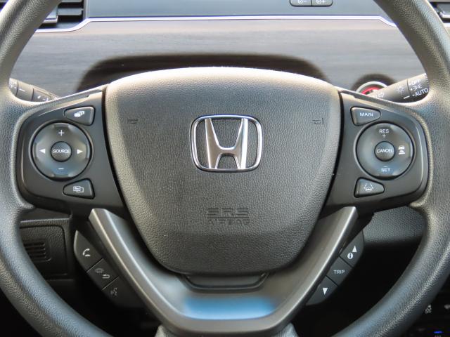 フリードハイブリッド ハイブリッド・Ｇブラックスタイル　車検整備付　純正８インチナビ　夏冬タイヤ　前後ドラレコ　エンスタ　ＴＶフル　リアカメラ　ＥＴＣ（12枚目）