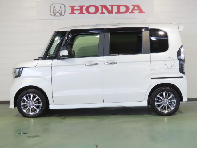 N-BOXカスタム L 車検整備付 純正ナビ 純正エンスタ 前後ドラレコ 夏冬タイヤ付 TVフル リアカメラ 4WD 両側電動スライドドア アルミホイール シートヒーター オートクルーズコントロール アイドリングストップ(5枚目)