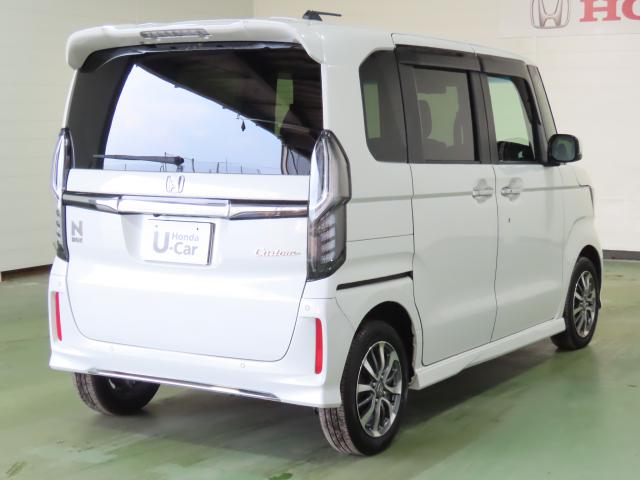 N-BOXカスタム L 車検整備付 純正ナビ 純正エンスタ 前後ドラレコ 夏冬タイヤ付 TVフル リアカメラ 4WD 両側電動スライドドア アルミホイール シートヒーター オートクルーズコントロール アイドリングストップ(8枚目)