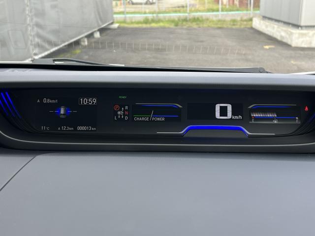 フリード+ハイブリッド ハイブリッドGブラックスタイル 当社使用レンタカー 純正9インチナビ 夏冬タイヤ付 ドラレコ TVフル リアカメラ ETC(13枚目)