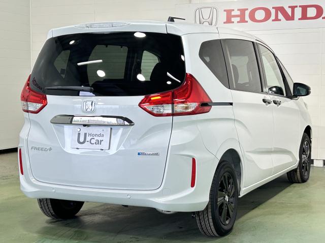 フリード+ハイブリッド ハイブリッドGブラックスタイル 当社使用レンタカー 純正9インチナビ 夏冬タイヤ付 ドラレコ TVフル リアカメラ ETC(8枚目)